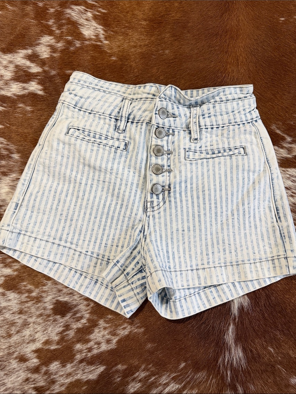 KanCan Light Blue & White Striped High-Waist Button Shorts